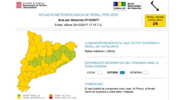 Destrosses als llums de Nadal i activitats suspeses a l'Envelat: afectacions de la ventada a Sant Cugat