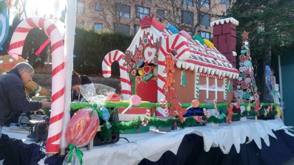 Creu Roja explica el procés de creació de la carrossa de Reis d'enguany, guardonada amb el segon premi