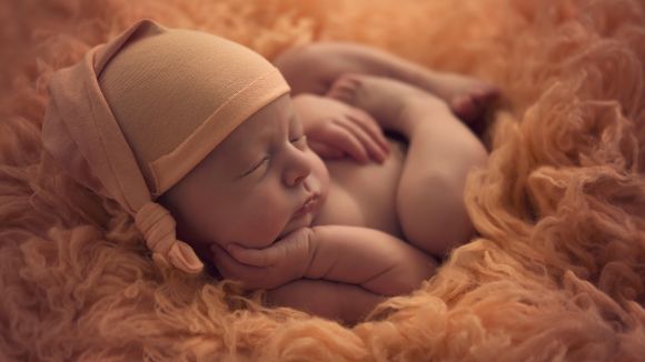 La ciutat dóna la benvinguda avui a la primera santcugatenca del 2018