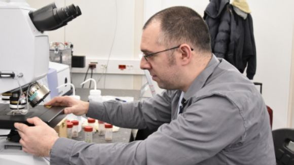 'El Pou' parla d'una investigació per esclarir el traspàs dels metalls pesants de la terra a les plantes