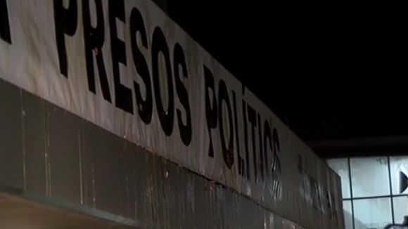 L'Anuari Mèdia.cat del Grup Barnils denuncia 139 incidents violents en defensa de la unitat d'Espanya