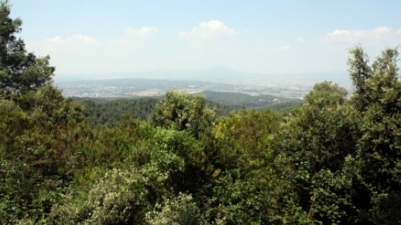 400 hectàrees protegides de la construcció a l'entorn de Collserola
