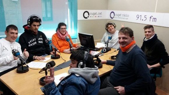 Els usuaris del Grup Catalònia expliquen com van celebrar la seva festa de Carnaval a l'espai 'Nosaltres'