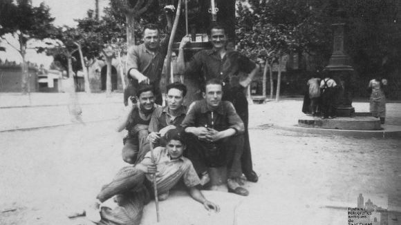 Recuperem la història del primer assortidor de benzina a Sant Cugat de la mà dels seus propietaris