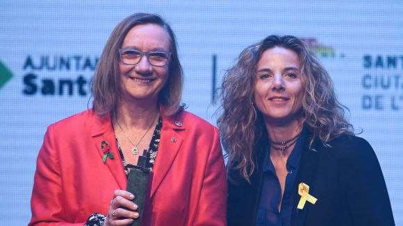Montse Moral rep un Premi Sant Cugat per portar la iniciativa del Banc Farmacèutic a la ciutat