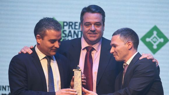 El Patí Hoquei Club Sant Cugat posa la cirereta al 50è aniversari amb un Premi Sant Cugat