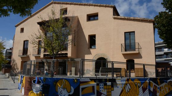 El cicle 'La Pua en directe' ofereix un doble concert amb Astralia i Land of Coconuts