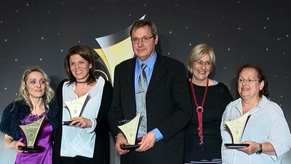 La Gala del Comerç reconeix les centenàries botigues Cal Crispín i la perruqueria Llongueras