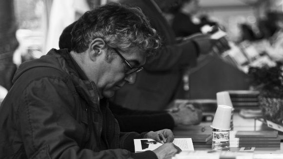 Aprofundim en l'obra de Quim Monzó, 50è Premi d'Honor de les Lletres Catalanes, a 'L'Anell al dit'