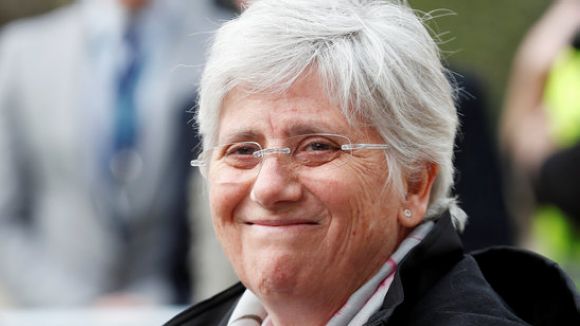 La consellera cessada d'Ensenyament, Clara Ponsatí, s'entrega a la policia d'Escòcia