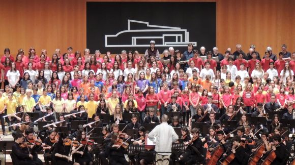 El Conservatori celebra 40 anys amb un concert multitudinari