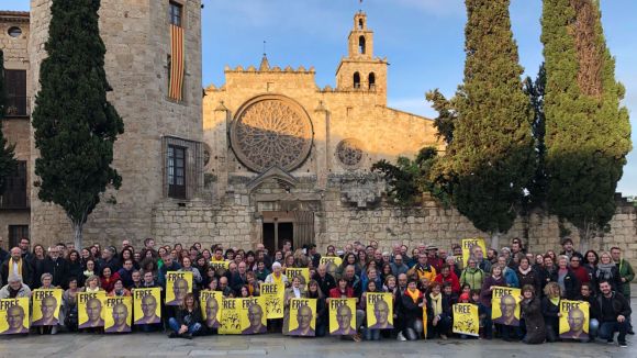 Alt: Free Romeva vol que el groc 'inundi' la Festa Major i repartirà 8.000 vanos amb el lema 'Llibertat'