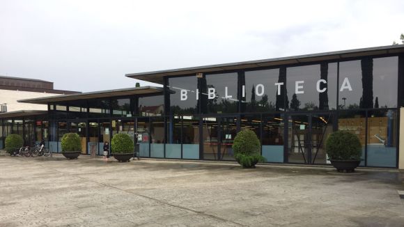 La Biblioteca Central Gabriel Ferrater, l'única que obre durant el mes d'agost