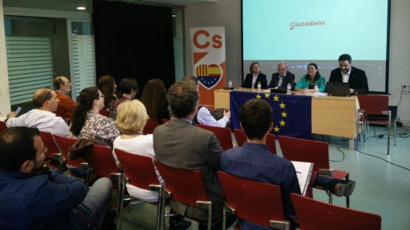 Cs celebra el Dia d'Europa refermant el compromís contra 'populismes i nacionalismes'