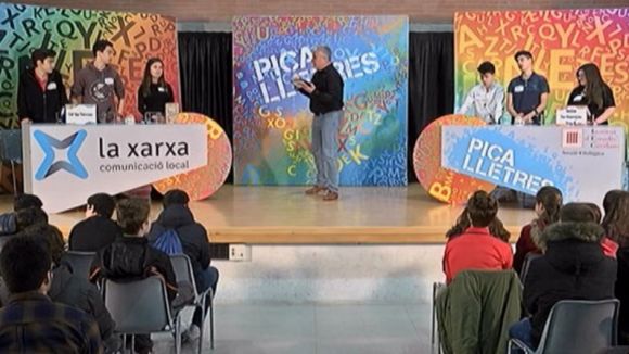 El col·legi Salesians de Sabadell i el grup B de l'institut les Aimerigues de Terrassa, en un nou 'Pica Lletres'