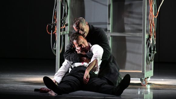 'Frankestein' reflexiona al Teatre-Auditori sobre la dualitat entre el bé i el mal