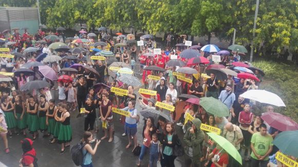 Raül Romeva felicita els pregoners de la Festa Major amb una carta des de la presó d'Estremera