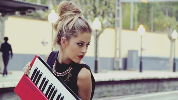 La programació de Sant Cugat al Descobert porta avui un concert d'Andrea Mir