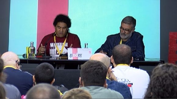 L'Escola d'Estiu de la CUP fa petit el Casal Torreblanca i aplega mig miler de persones