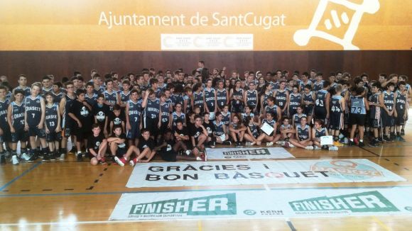 El Qbasket reivindica a la presentació dels equips la necessitat de més espai pel club