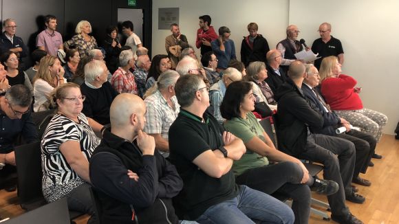 La seguretat, la brutícia de l'espai públic i la normativa de terrasses, a l'audiència pública