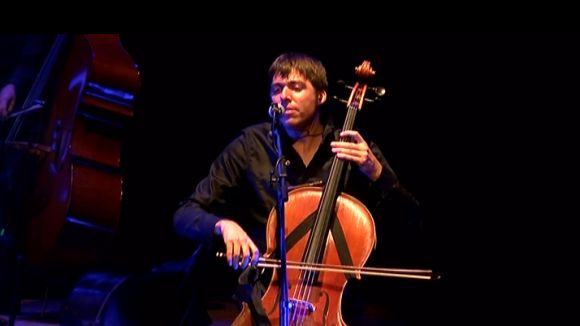 El Teatre-Auditori reuneix Blaumut i l'ONCA en una fusió de cordes per als sentits