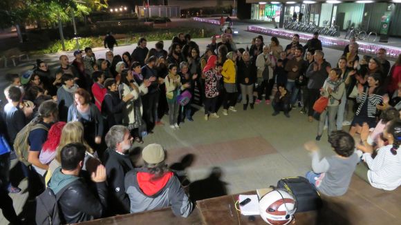 El Sindicat de Llogateres torna a criticar 'l'ofec immobiliari' amb una nova concentració