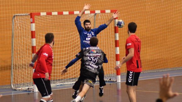 L'Handbol Sant Cugat rep la visita del Mataró amb la necessitat de sumar punts