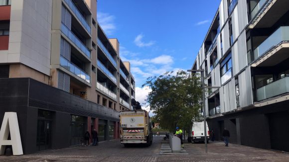 Ocupen quatre pisos al barri de Volpelleres propietat de Banc Sabadell