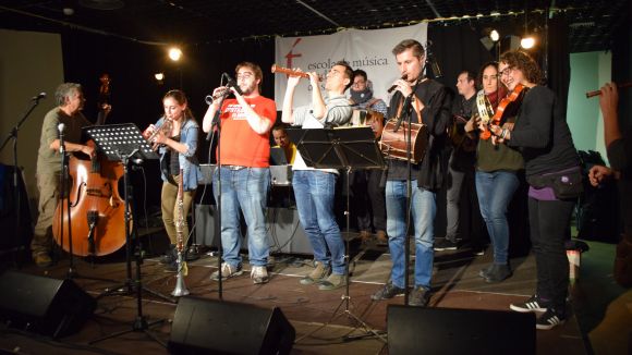 El Casal Torreblanca es torna a omplir de música tradicional al Punt de Trobada de l'EMTSC