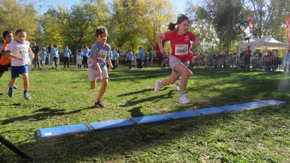3.968 atletes fan multitudinària la 20a edició del Cros Ciutat de Sant Cugat