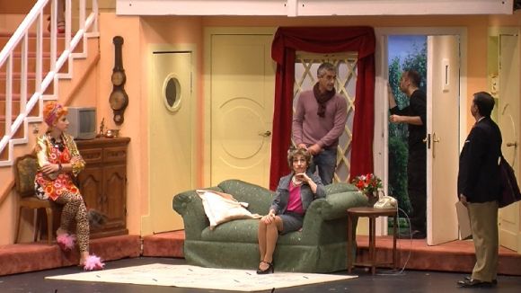 'Pel davant i pel darrere' mostra a Sant Cugat el 'backstage' del món teatral