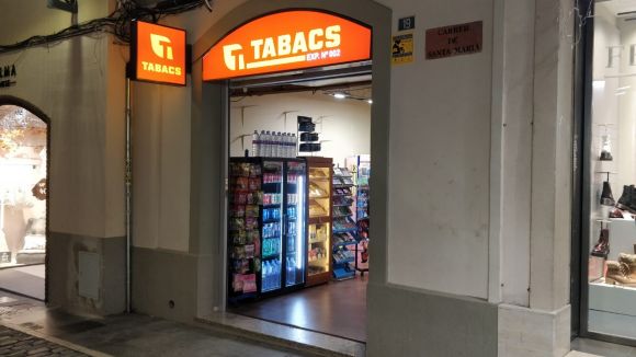 El local que acollia la centenària La Fabriqueta és ara un estanc