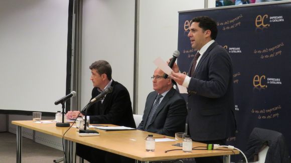 Llarena rep l'escalf d'empresaris i juristes en un acte de suport a Sant Cugat