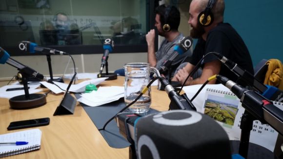 La sèrie 'Charcos', 'Populeitor' i la marihuana de Rubí, al primer 'Anem Tard' de la temporada