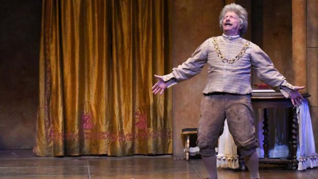 'El Fantasma de Canterville' de Joan Pera abaixa el teló a un Teatre-Auditori ple