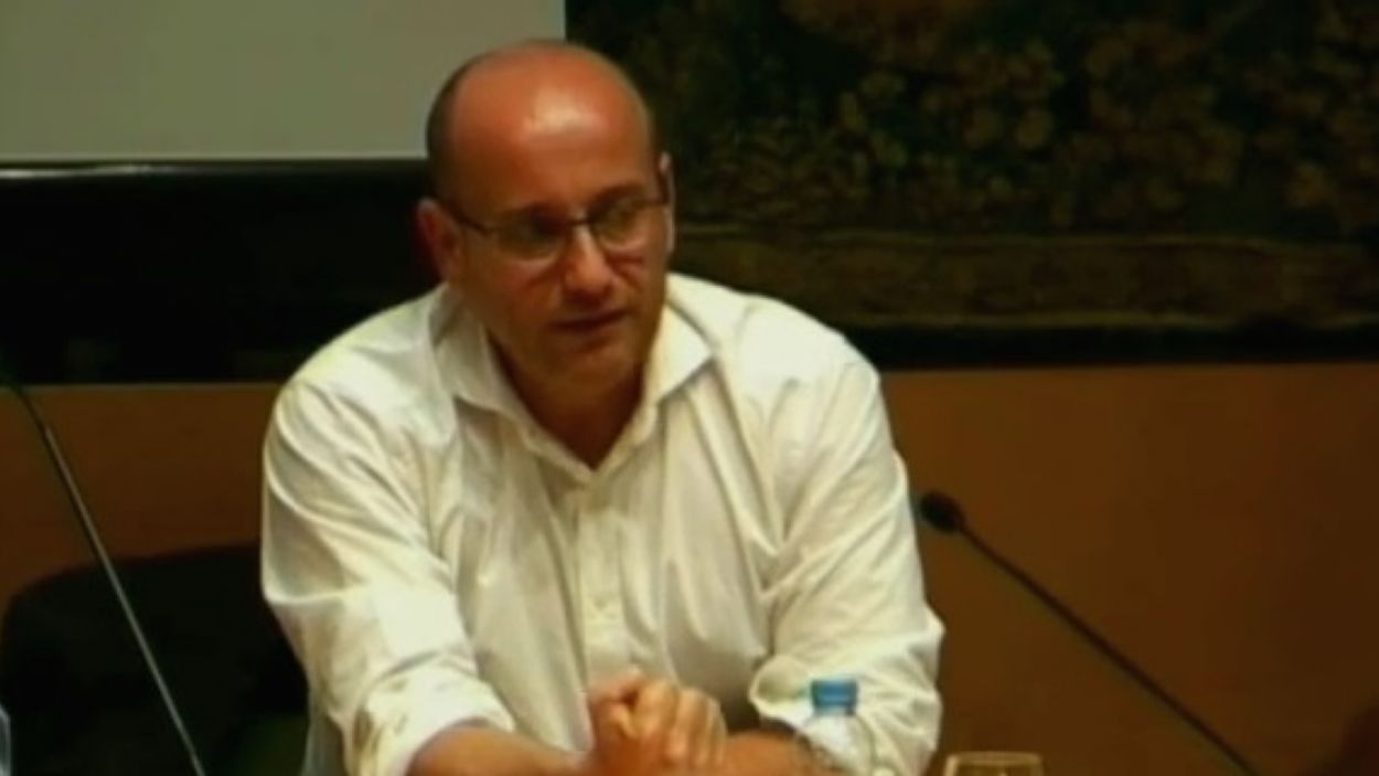 Plàcid Garcia-Planas acosta a Sant Cugat una altra visió sobre les guerres