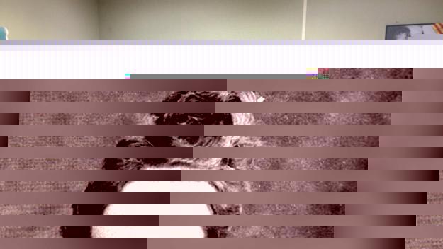 La santcugatenca i propietària de La Festa, Mercè Buscallà, visita el 'Converses consentides'