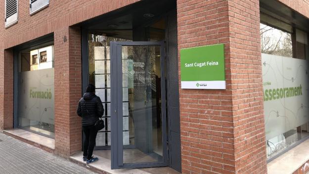 Lleu descens de l'atur a Sant Cugat a l'abril