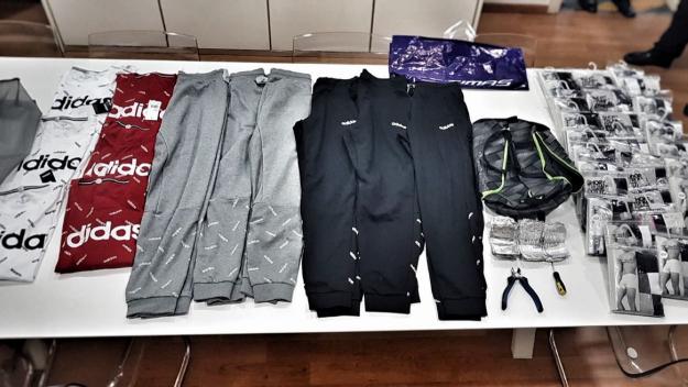 Dos detinguts per furts als centres comercials de Sant Cugat i La Maquinista