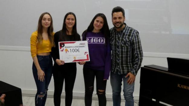 Mireia i Clara González, guanyadores del primer Pugem a l'escenari