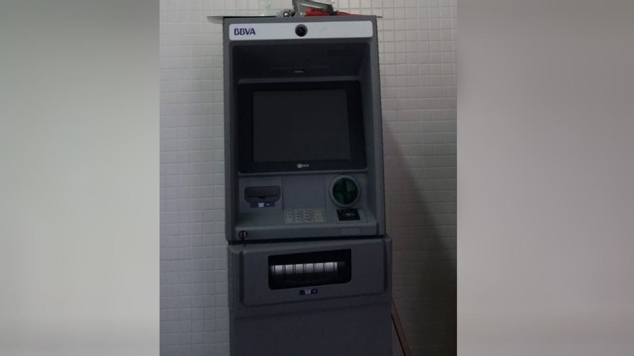 El nou caixer del BBVA de la Floresta funcionarà a partir de dimarts