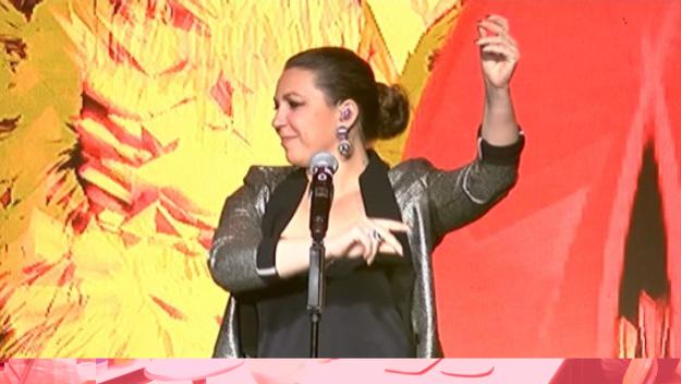 Una Pastori més salsera i llatina fa vibrar un Teatre-Auditori ple