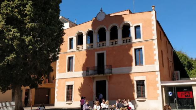 2016: Comencen les obres a Can Quitèria, pas previ per convertir-se en el Centre-Grau Garriga d'Art Tèxtil