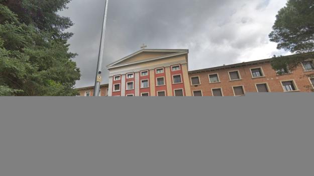 Alt: El Vaticà reclou al Centre Borja l'exprofessor jesuïta del Col·legi Sant Ignasi denunciat per abusos sexuals a menors