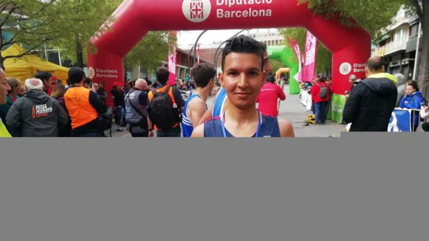 Houssame Eddin i Elena Loyo guanyen el Campionat d'Espanya de Mitja Marató a Sant Cugat