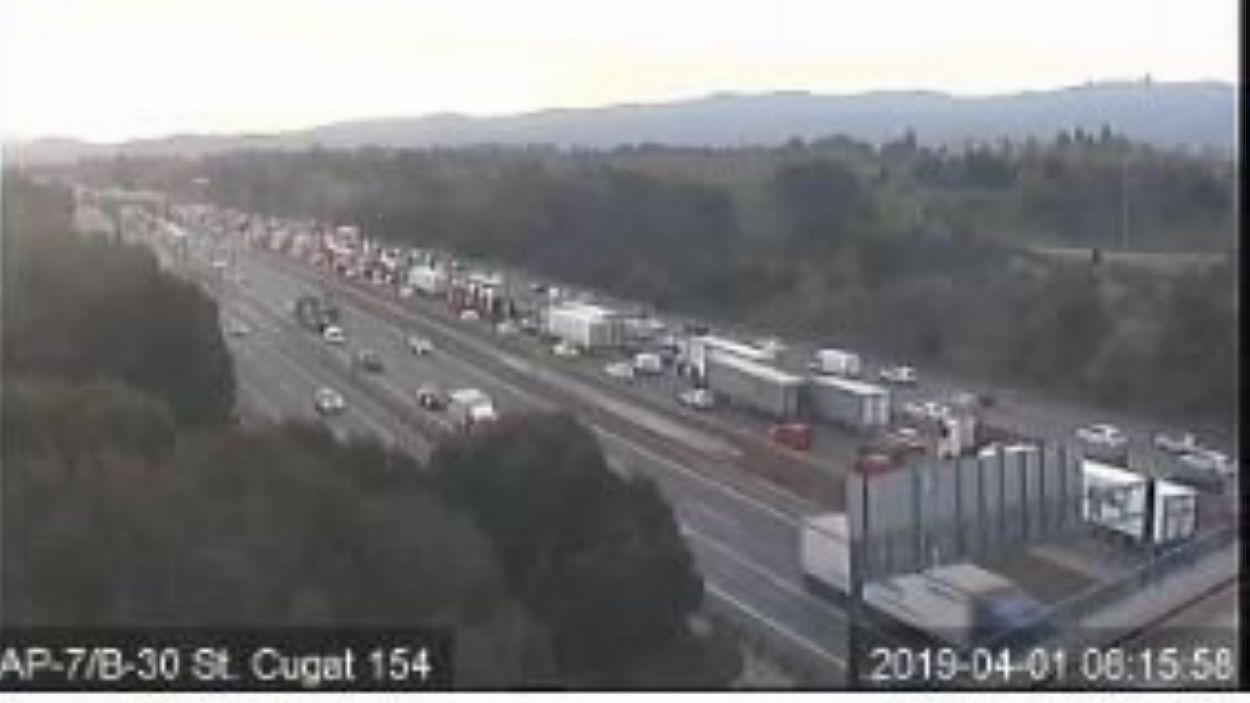 Normalitzat el trànsit a l'AP-7 a l'altura de Sant Cugat