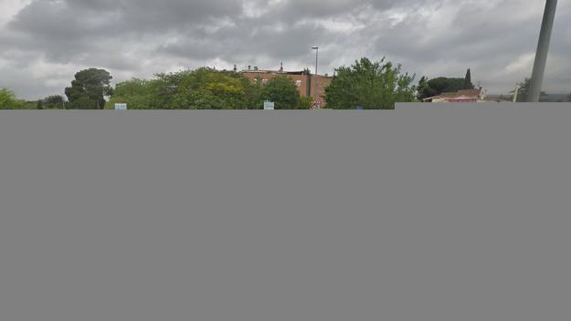 Mor un motorista després de xocar contra un fanal