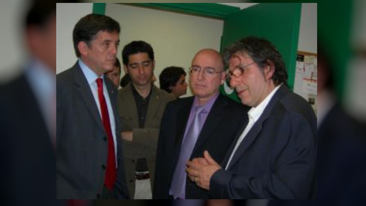 2008:  L'estudi 1 de Ràdio Sant Cugat es bateja com Ramon Barnils