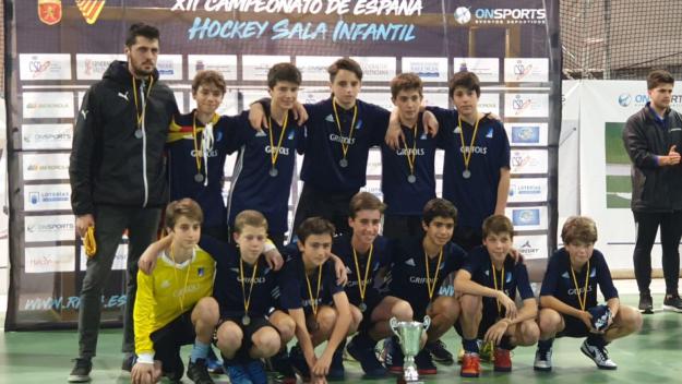 L'infantil del Junior, subcampió estatal d'hoquei sala